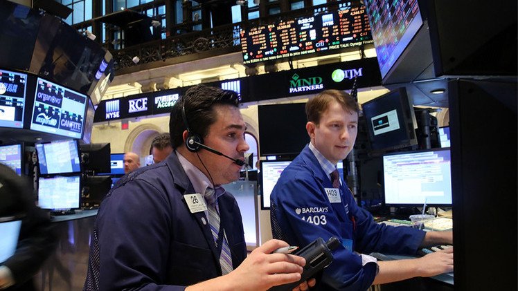 هبوط أسهم أمريكا لأدنى مستوى في 5 أشهر