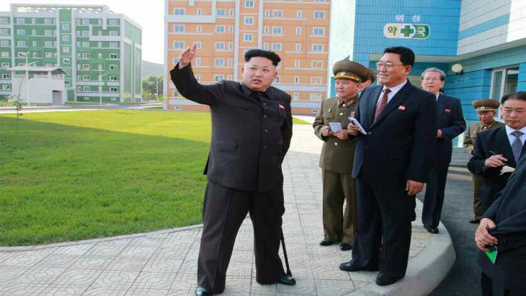 بعد غياب أثار التكهنات.. زعيم كوريا الشمالية يظهر للعلن