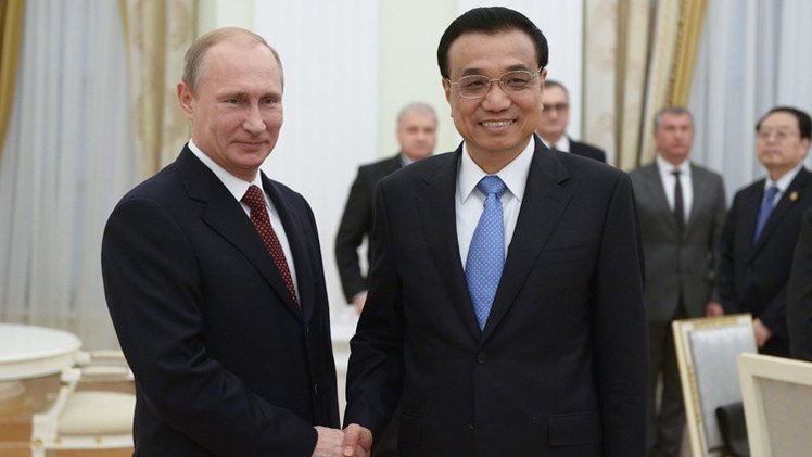 روسيا والصين تسعيان لرفع التبادل التجاري بينهما   