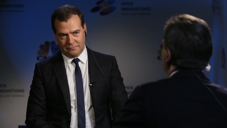 مدفيديف: مكافحة الإرهاب يجب أن تقوم على توافق دولي  