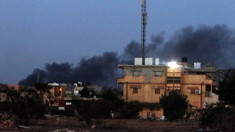 ارتفاع حصيلة اشتباكات بنغازي إلى 25 قتيلا.. والقتال يتحول إلى حرب شوارع