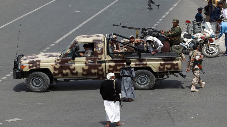 مسلحون حوثيون يسيطرون على معبر مع السعودية