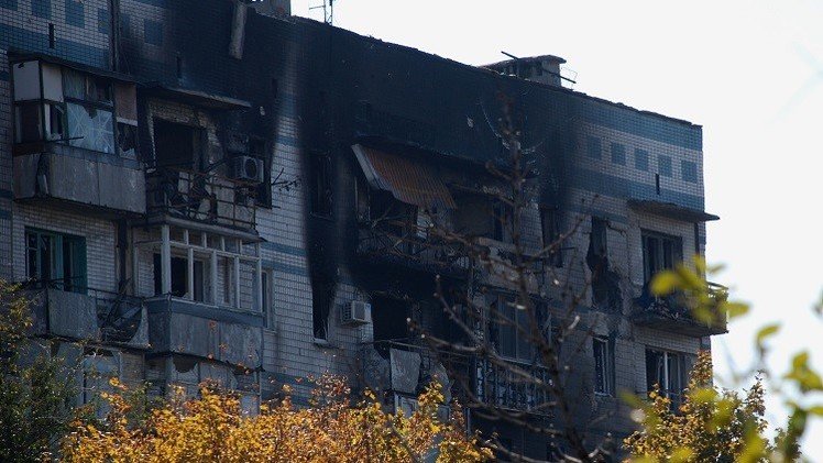 مقتل 4 من عناصر الدفاع الذاتي و8 مدنيين في دونيتسك بشرق أوكرانيا