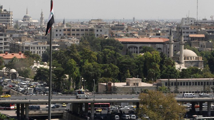 الاتحاد الأوروبي يحظر وقود الطائرات على دمشق ويرفض مساعدتها بمحاربة داعش