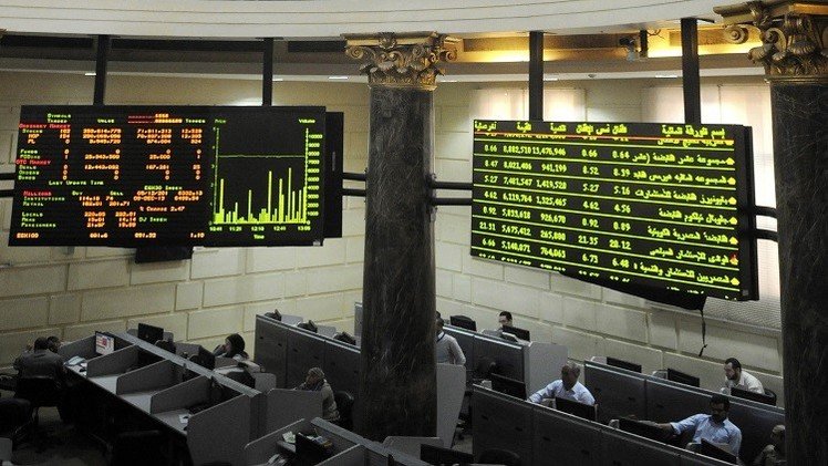 البورصة المصرية تنهي تداولات الأسبوع في المنطقة الحمراء 