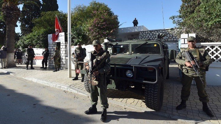 تونس: الجيش يقصف مواقع المسلحين و80 ألف عسكري لتأمين الانتخابات 