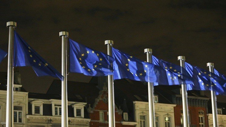 بروكسل تعيد النظر بالعقوبات ضد روسيا في أواخر يناير المقبل