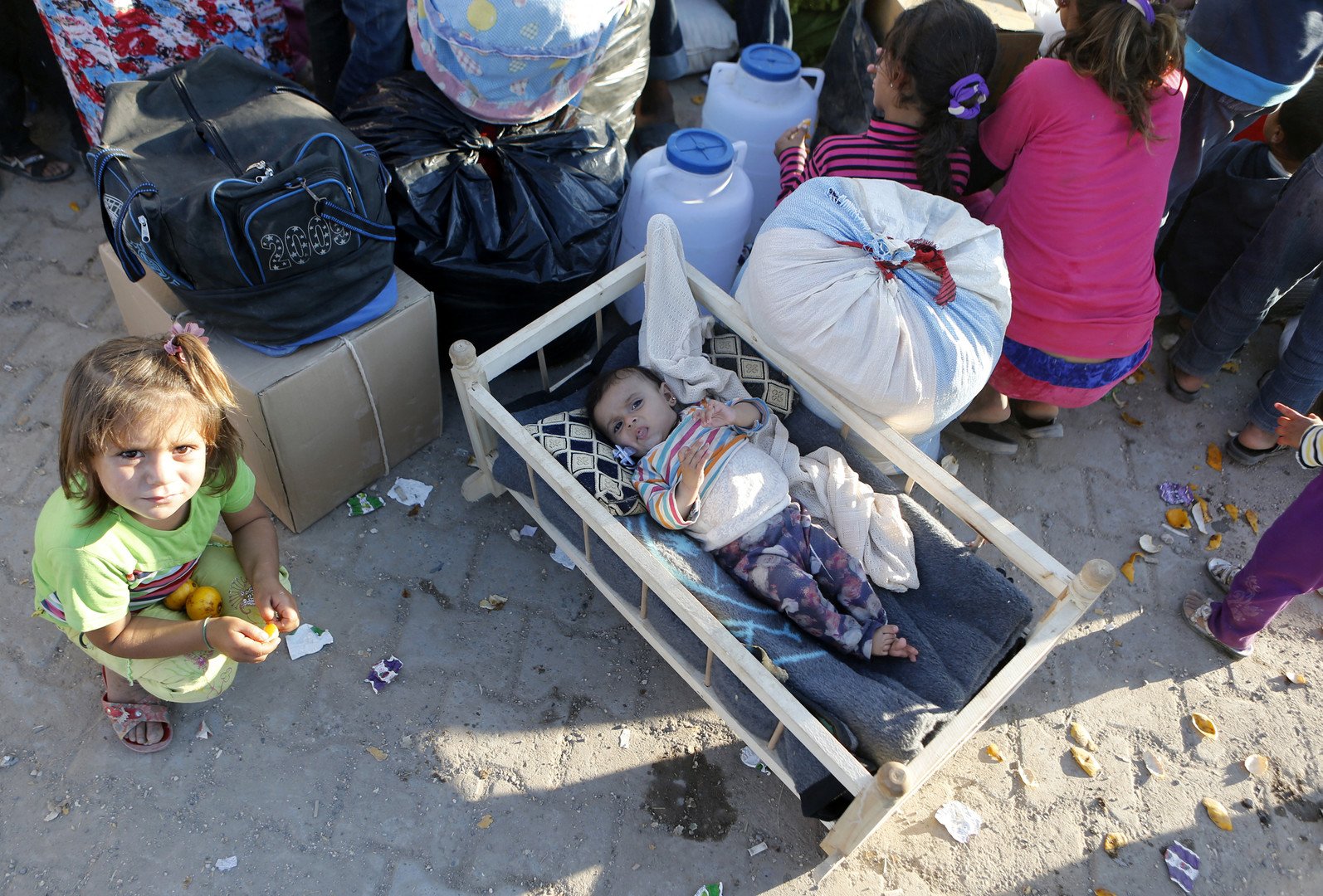 أطفال اللاجئين الأكراد من مدينة كوباني السورية