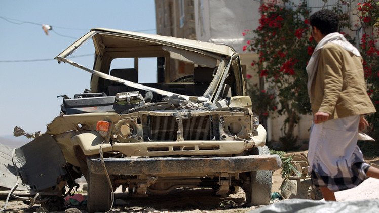 مقتل 23 شخصا أغلبهم جنود في هجوم للقاعدة غرب اليمن