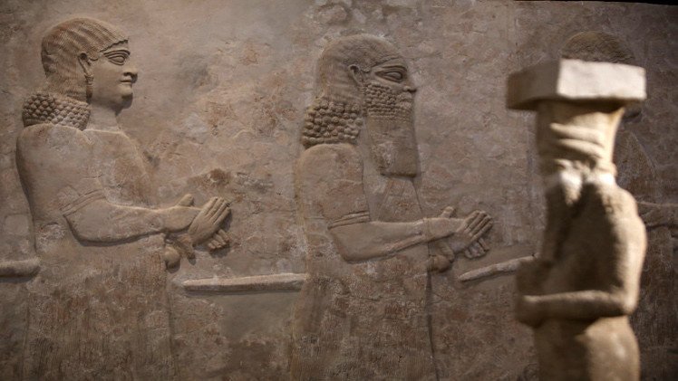 اليونسكو تدين التدمير الوحشي للتراث في العراق (فيديو)