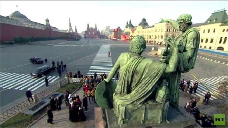 روسيا تحتفل بـ "يوم الوحدة الشعبية"