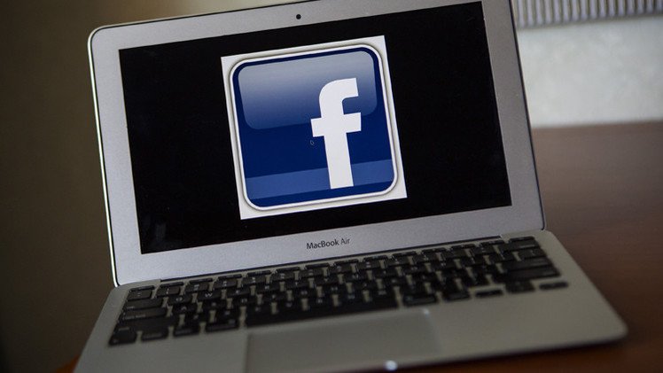 موقع فيسبوك يبلغ عن ارتفاع الطلبات الحكومية للاطلاع على بيانات المستخدمين بـ24%