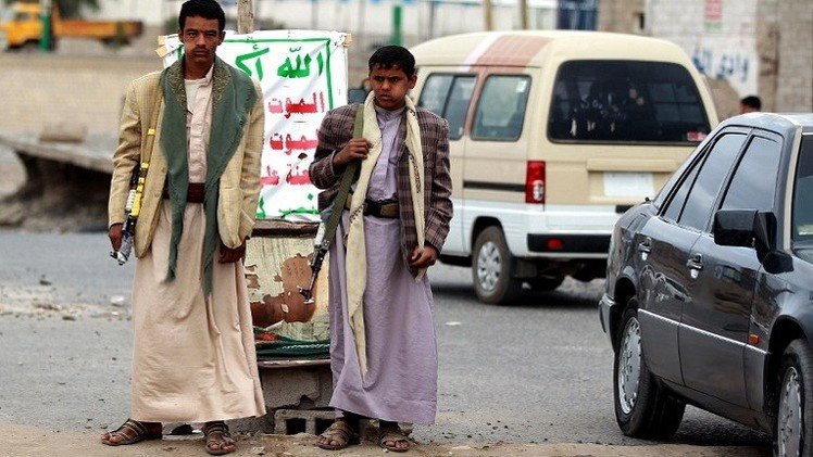 مقتل جزائري وإصابة فرنسي في اشتباك مع الحوثيين بصنعاء