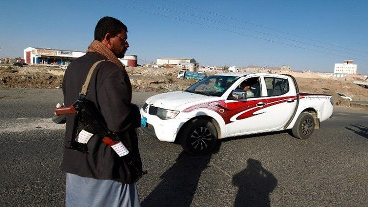 مقتل 15 مسلحا حوثيا وسط اليمن