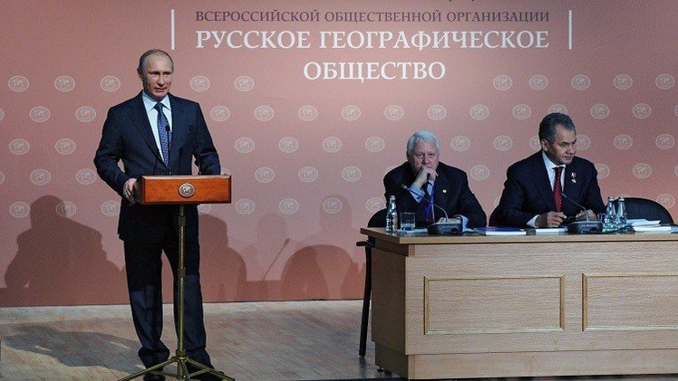 بوتين: في المحبة ينحصر معنى الحياة والوجود