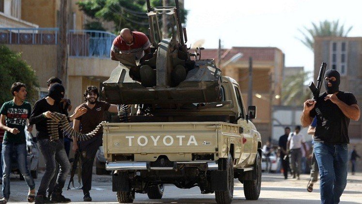 جماعة مسلحة تهدد بانفصال شرق ليبيا