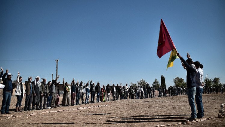إسرائيلية تنضم للمقاتلين الأكراد لقتال 