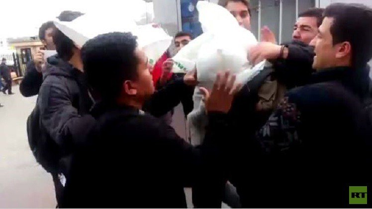 بالفيديو.. اعتداء على بحارة أمريكيين في إسطنبول.. وواشنطن تحتج