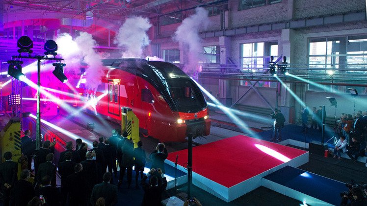 إطلاق أول قطار كهربائي بطابقين في موسكو 