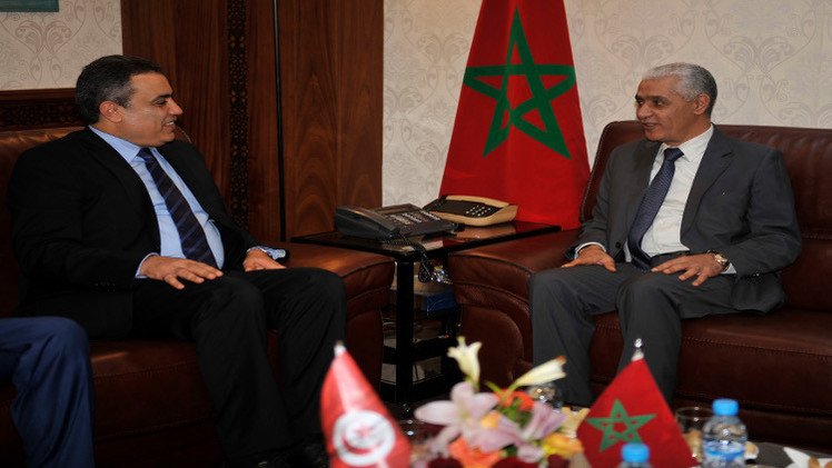 رئيس الحكومة التونسية يبحث مع نظيره المغربي الأزمة الليبية