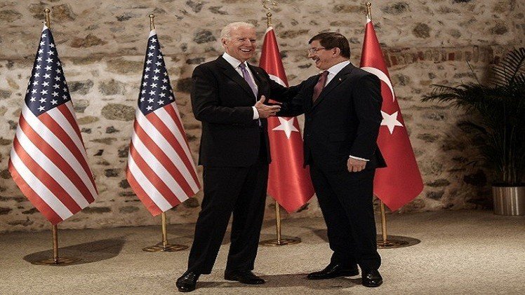 بايدن يصل إلى أنقرة لبحث دور أكبر لتركيا في الحرب ضد تنظيم 