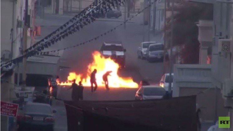 اشتباكات في البحرين على خلفية مقاطعة الانتخابات (فيديو)