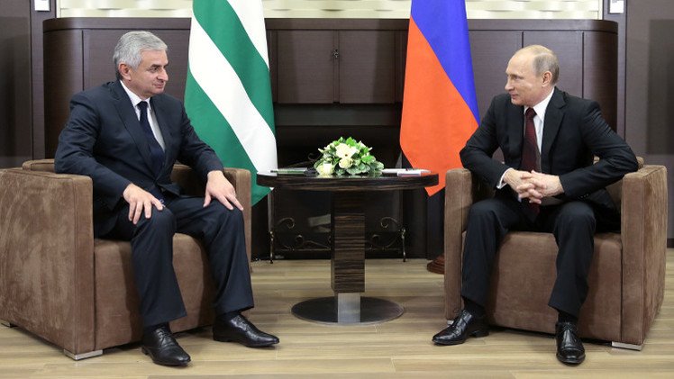 بوتين يصادق على اتفاقية التحالف مع أبخازيا