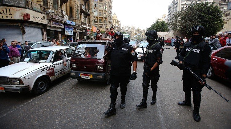 مصر.. النيابة تطلب الإعدام لمرسي في قضية 