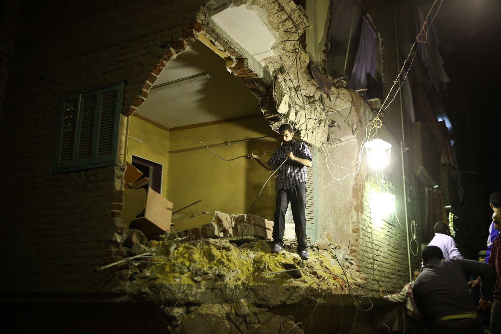 حي المطرية يعيش كارثة أودت بحياة أكثر من 18 من ساكنيه 