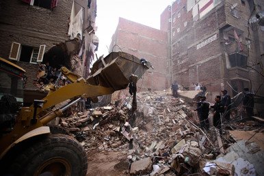 حي المطرية يعيش كارثة أودت بحياة أكثر من 18 من ساكنيه 