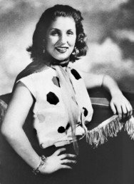 صورة لصباح في القاهرة في خمسينيات القرن الماضي، حيث كانت الفنانة الراحلة في أوج نشاطها الفني 