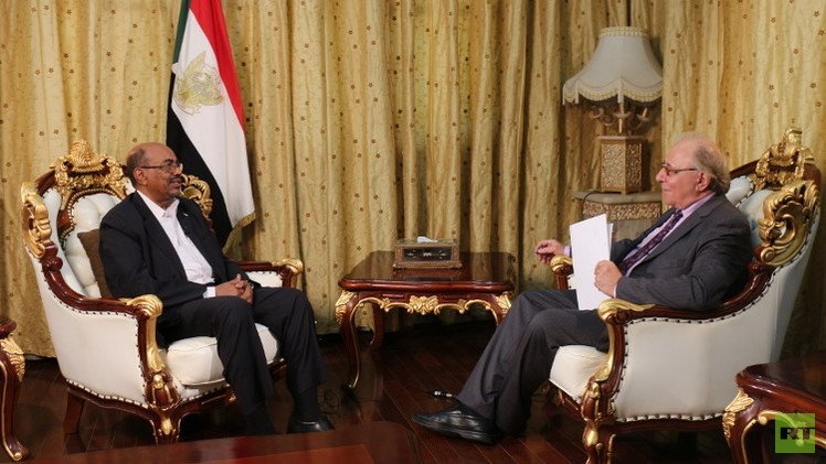 البشير لـ RT: حريصون على علاقاتنا التاريخية مع موسكو وروسيا شريك مضمون