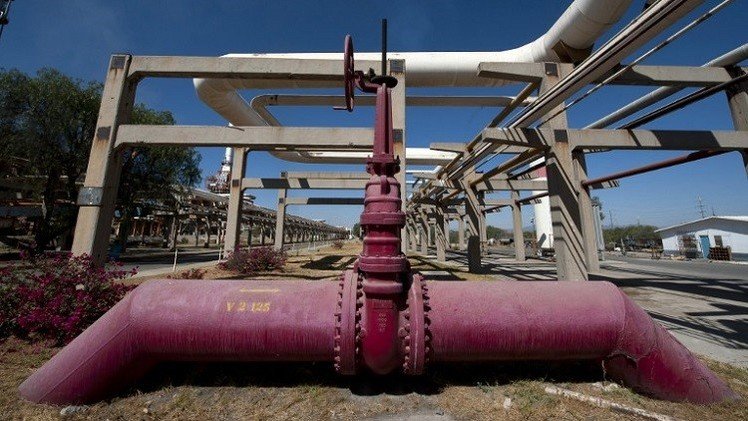 إصابات وهلع في الأردن وإسرائيل جراء استنشاق غازات ناجمة عن تضرر أنبوب للنفط 