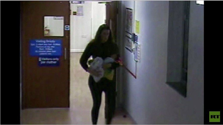 الكاميرا تلتقط الأم البريطانية المفقودة وهي تغادر المستشفى سرا بعد الولادة (فيديو)