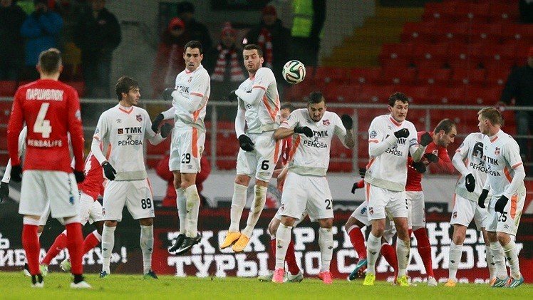 سبارتاك موسكو يكرم ضيفه أورال بثنائية