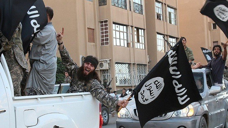 داعش يأمر بإغلاق خدمة الإنترنت في أوقات الصلاة