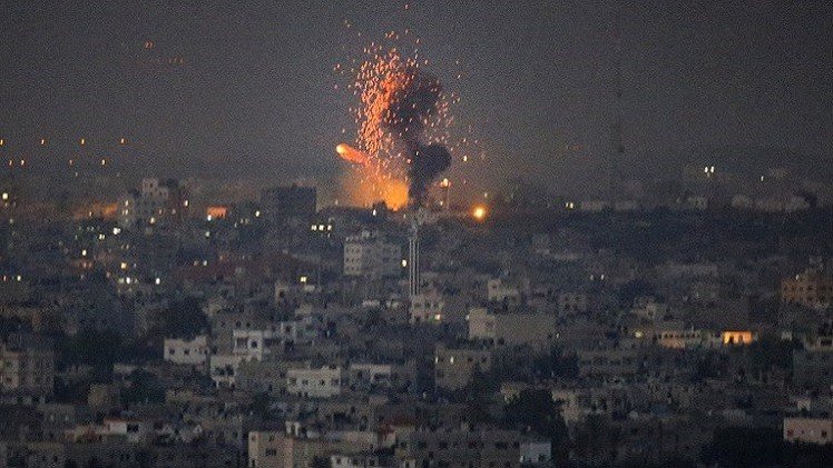 الطيران الإسرائيلي يغير على قطاع غزة