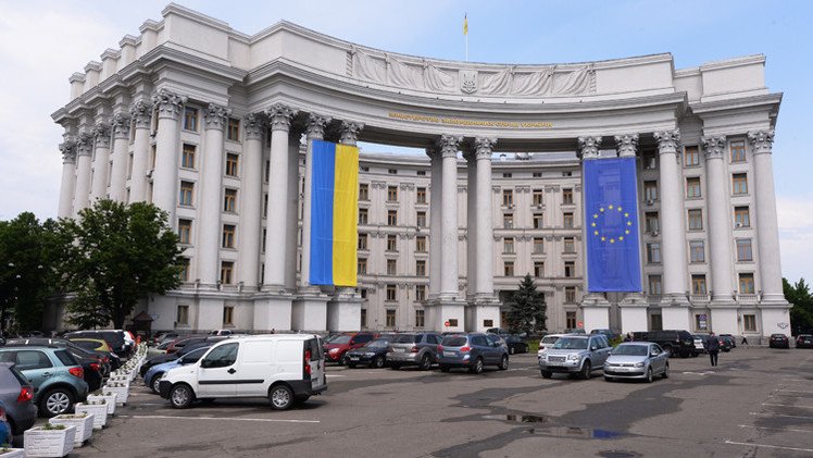 التلغراف: الاتحاد الأوروبي جلب الويلات على أوكرانيا وليس بوتين 