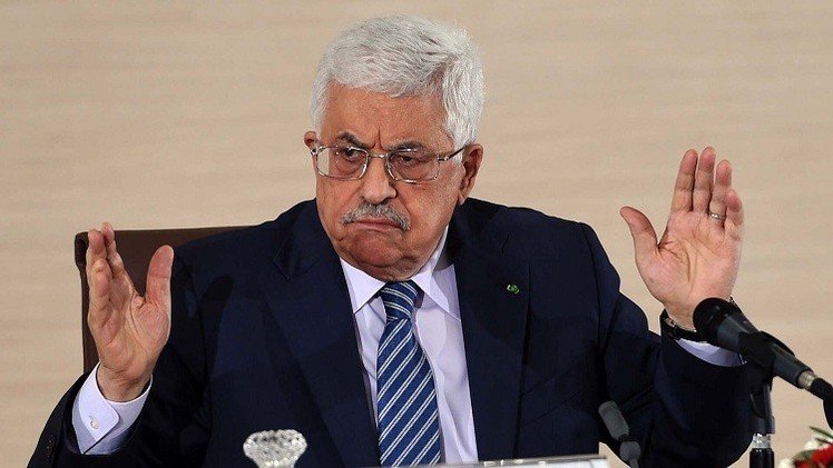 عباس: إن فشل تمرير قرار إنهاء الاحتلال سنوقف التعامل مع الحكومة الإسرائيلية 