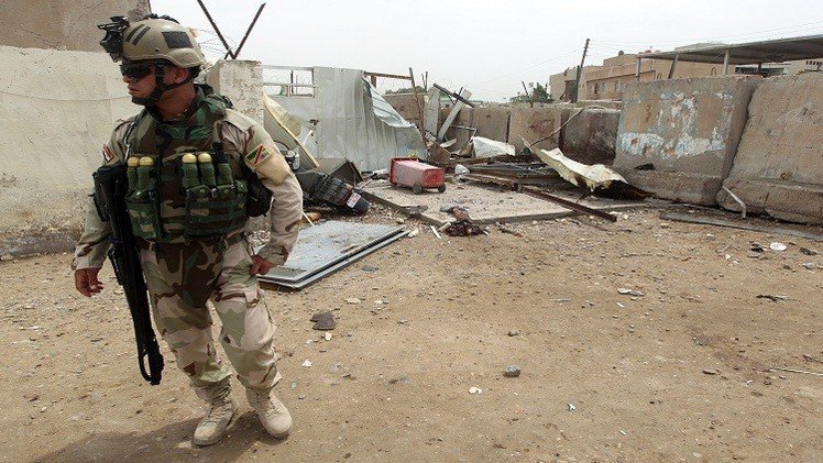 مقتل جندي وإصابة أربعة حصيلة تفجيرين ببغداد
