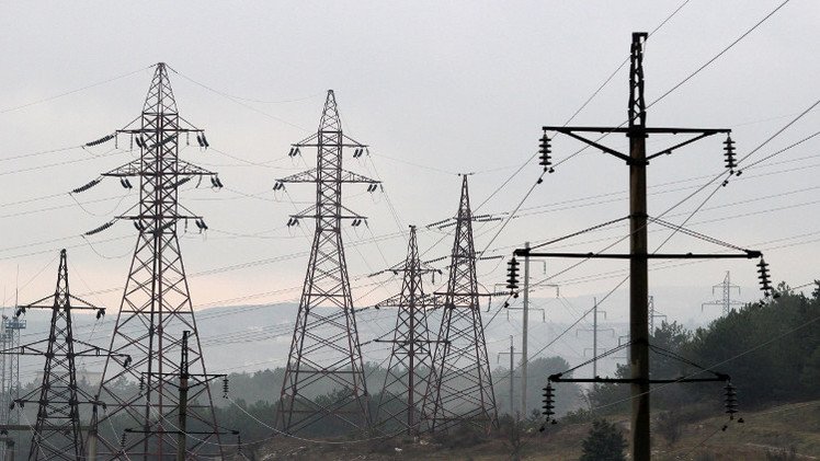 كييف تقطع الكهرباء عن سكان القرم لليوم الثاني على التوالي