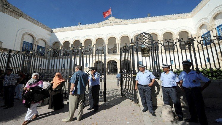 تونس.. الإعدام لشاب قتل حبيبته 