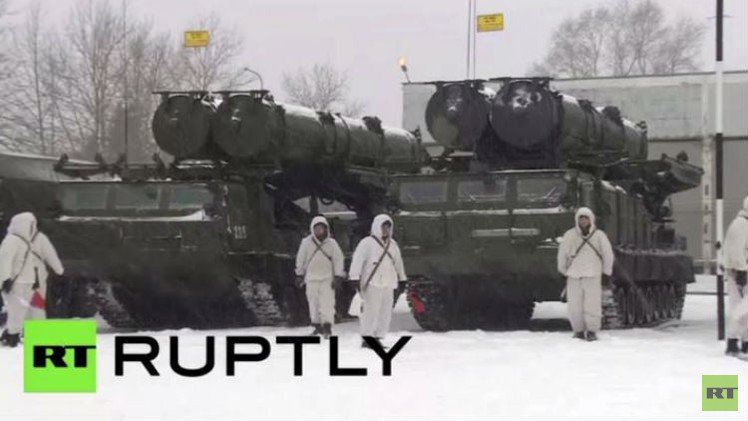 بالفيديو.. اختبار منظومة "أس – 300 في أم " الروسية الحديثة للدفاع الجوي في ضواحي موسكو