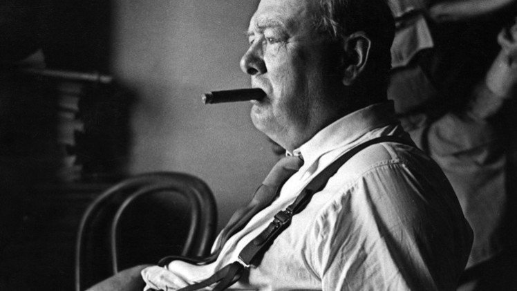 اكتشاف رسالة من عائلة ونستون تشرشل تطلب منه عدم اعتناق الإسلام