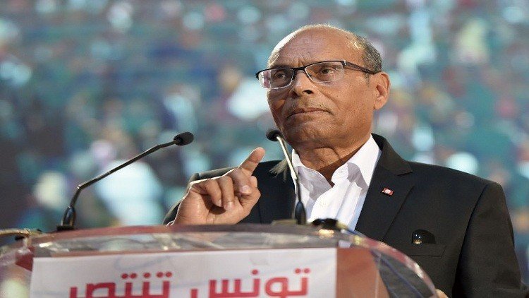 تونس.. السبسي والمرزوقي يدعوان إلى التهدئة والتسليم بنتائج الانتخابات الرئاسية