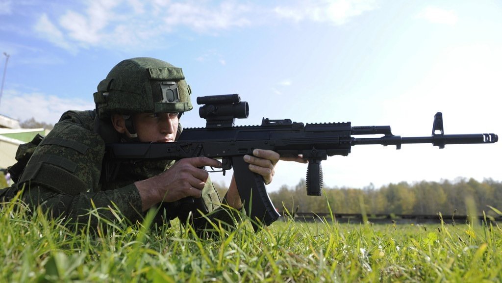 بندقية كلاشينكوف آكا - 12"