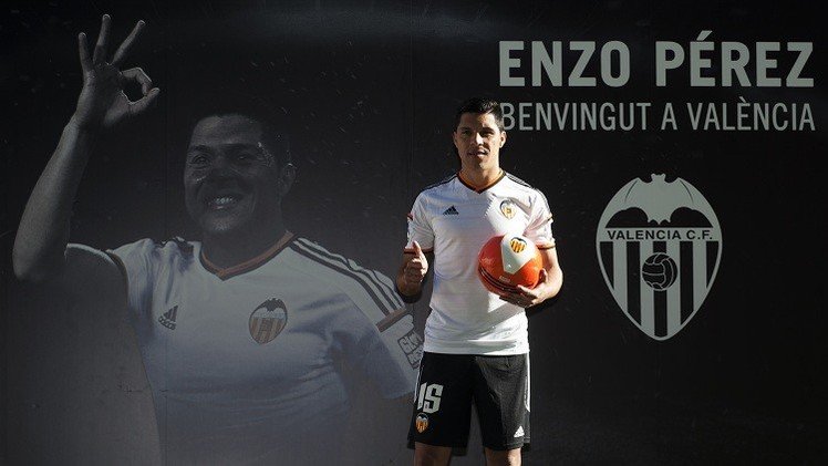 إنزو بيريز لاعب الخفافيش الجديد يتوعد ريال مدريد