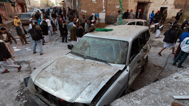 انفجار عنيف يستهدف مقرا للحوثيين وسط صنعاء
