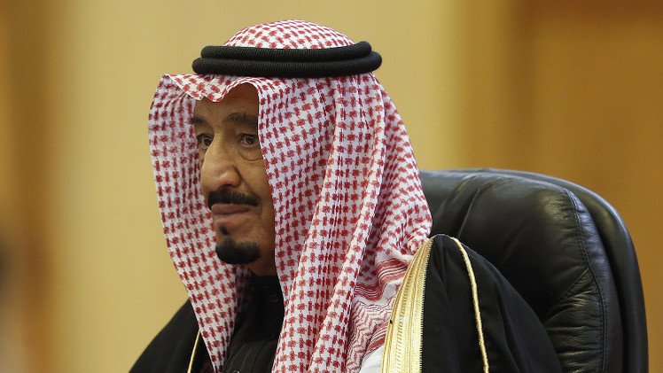 العاهل السعودي: بلادنا تواجه تحديات إقليمية غير مسبوقة تتطلب اليقظة