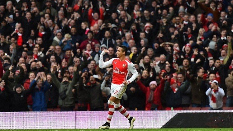 سانشيز يقود أرسنال لفوز ساحق على ستوك سيتي